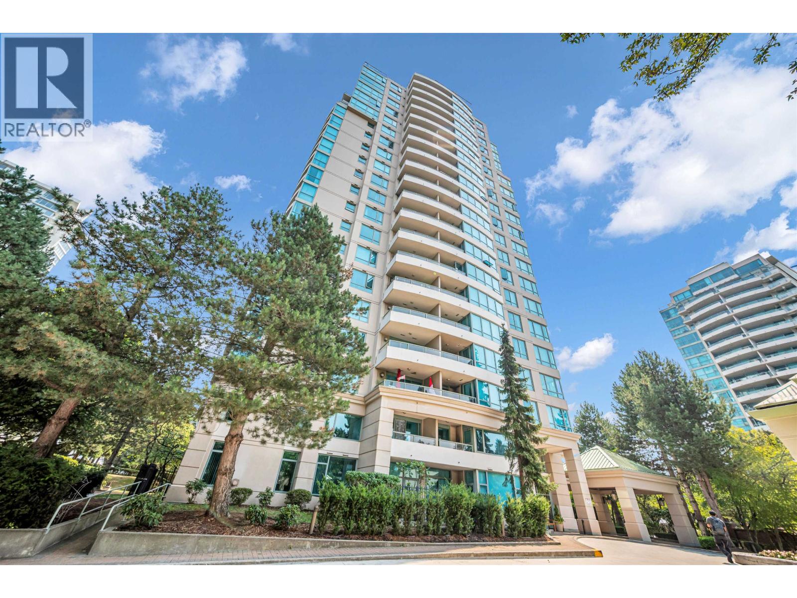 803 6611 SOUTHOAKS CRESCENT