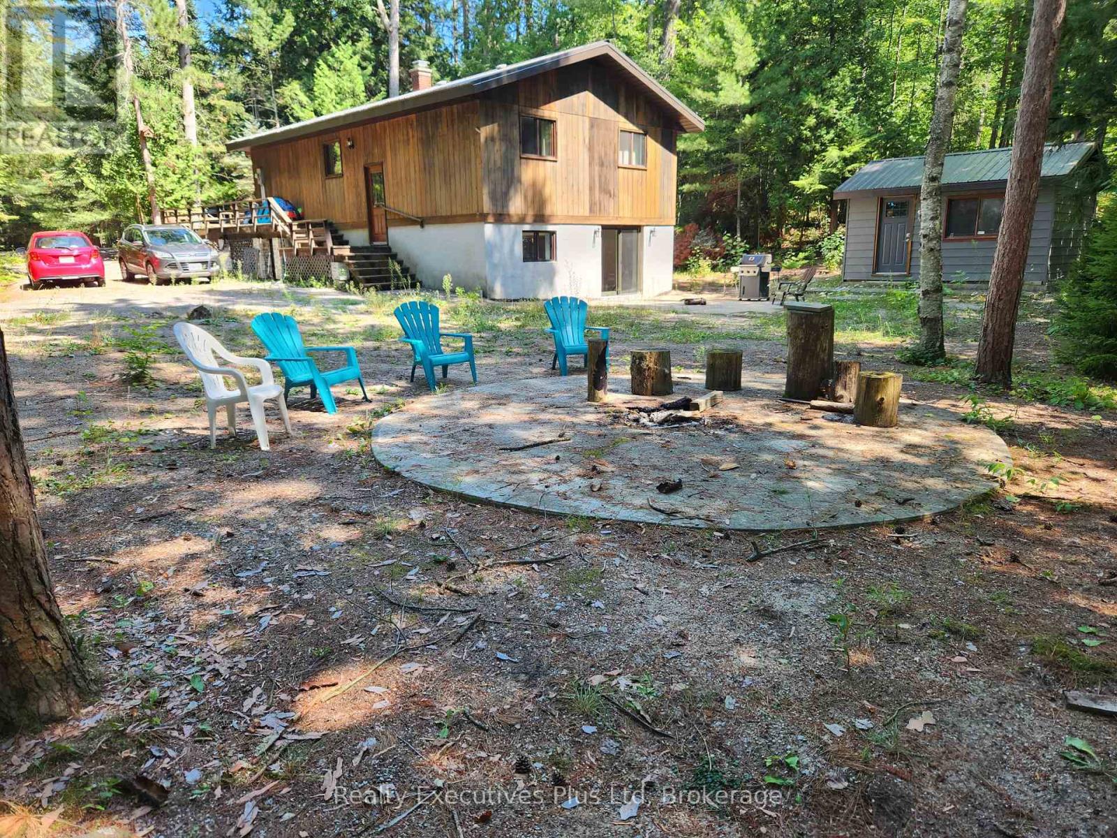 2 Zelia Court, Tiny, Ontario, L0L2J0, Tiny, Ontario — photo 4 of 5