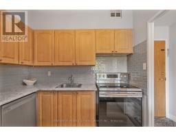 105 - 20 Fashion Roseway, Toronto, ON M2N6B5 Photo 10