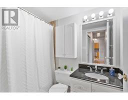 105 - 20 Fashion Roseway, Toronto, ON M2N6B5 Photo 15