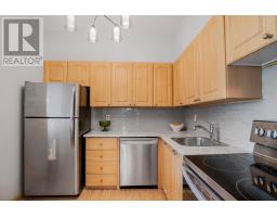 105 - 20 Fashion Roseway, Toronto, ON M2N6B5 Photo 9