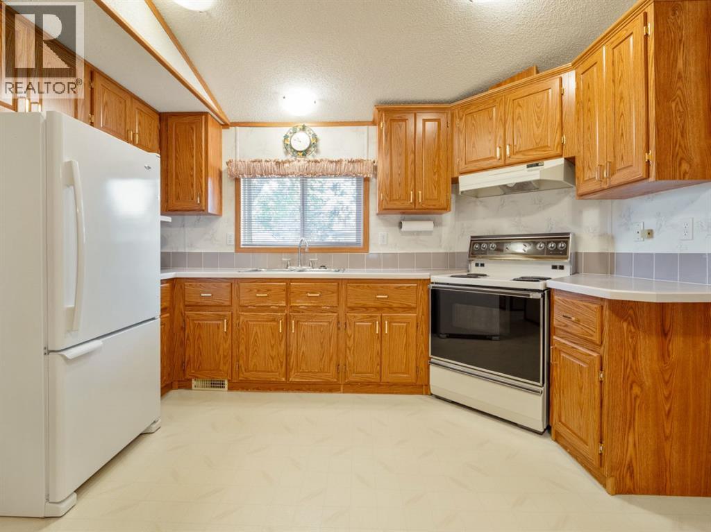 2906 29 Street S - 22