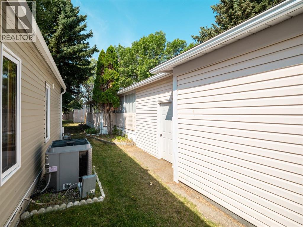 2906 29 Street S - Image 37