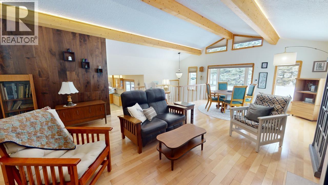 10381 271 ROAD - Image 20