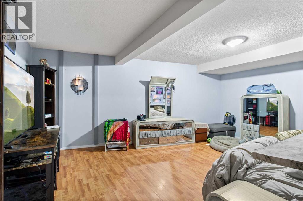5224 50 Avenue - Image 7