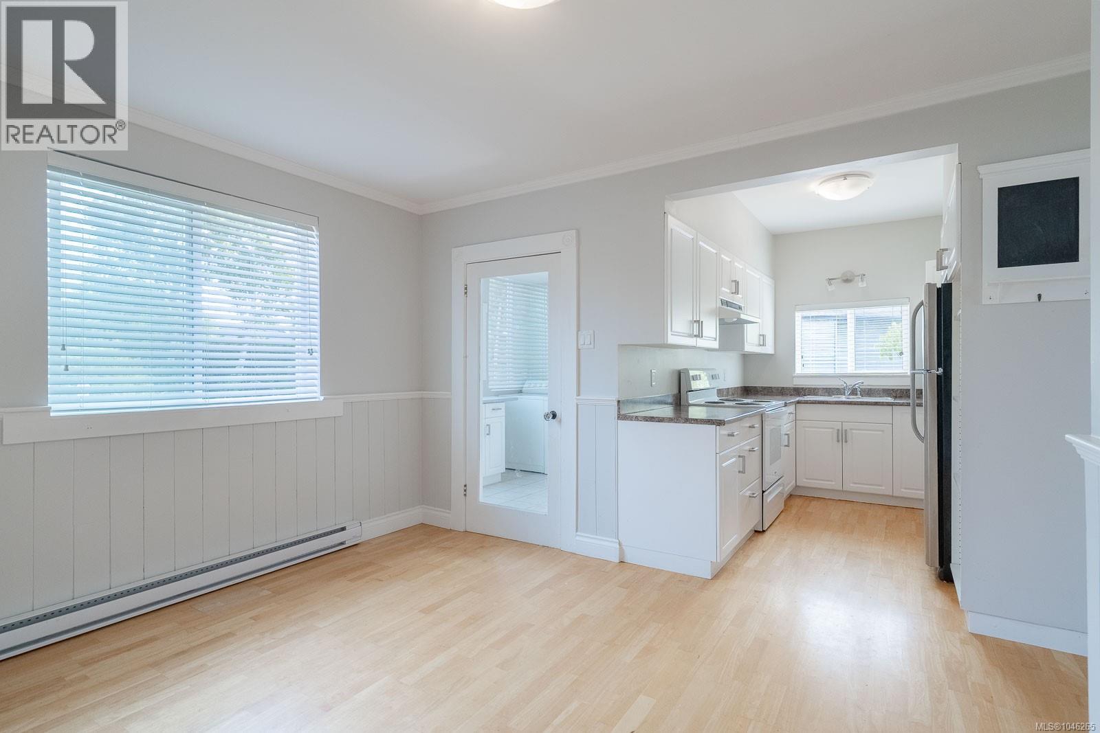 121 Harewood Rd - 5