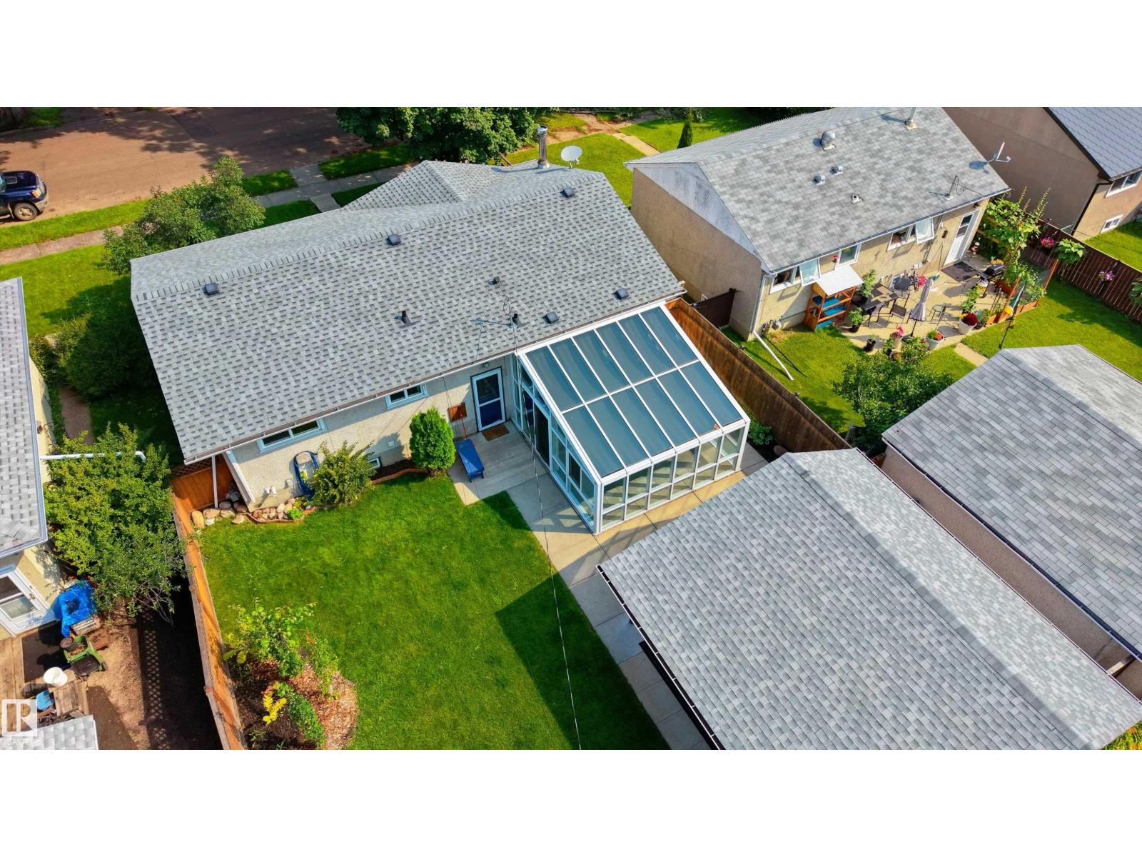 3829 113 AV NW - Image 39
