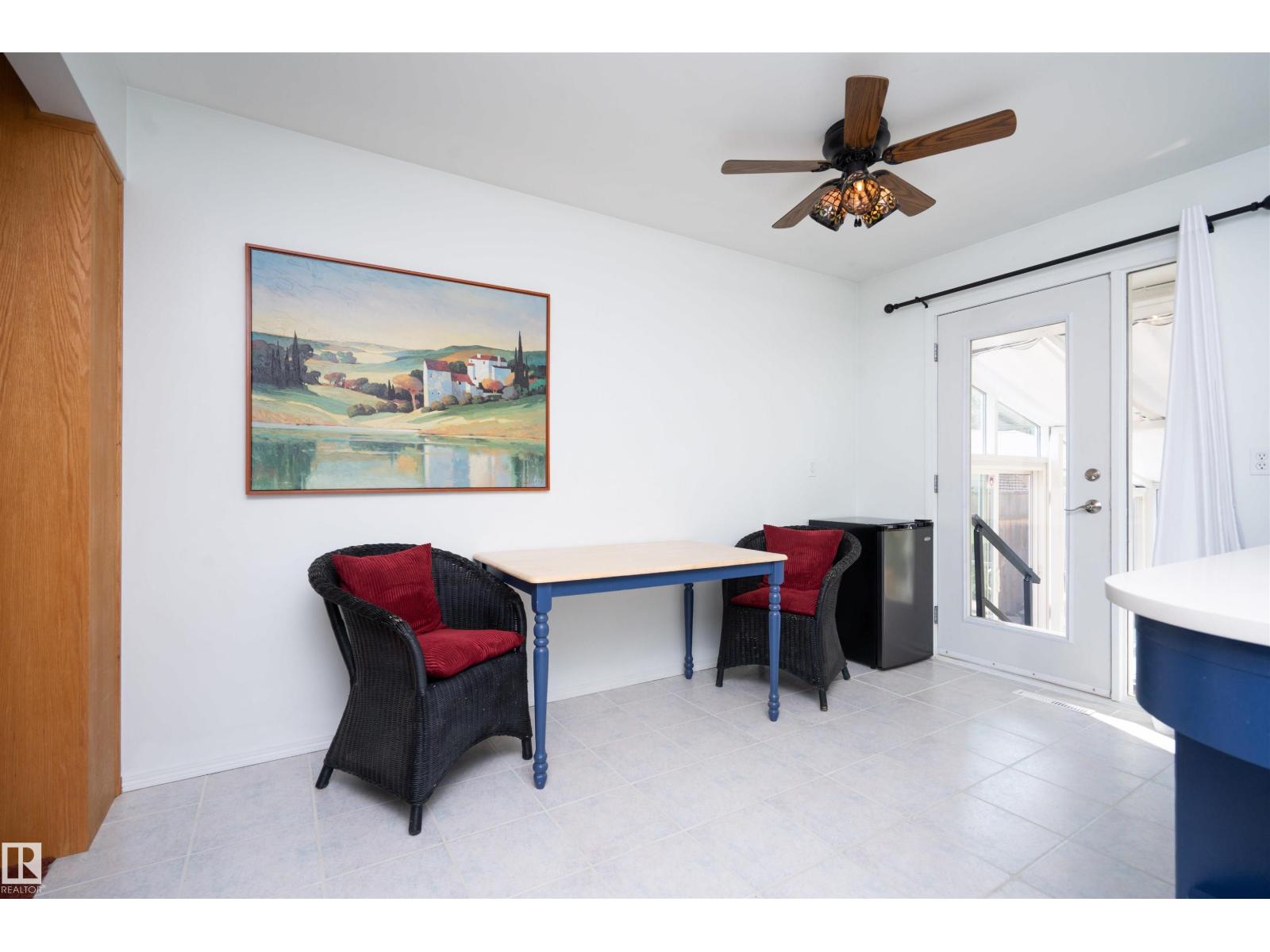 3829 113 AV NW - 7