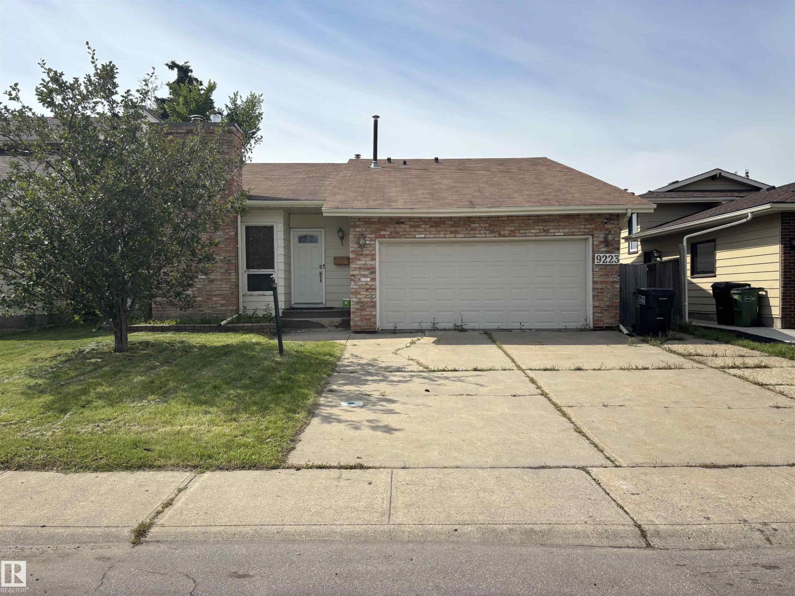 9223 172 AV NW - 1