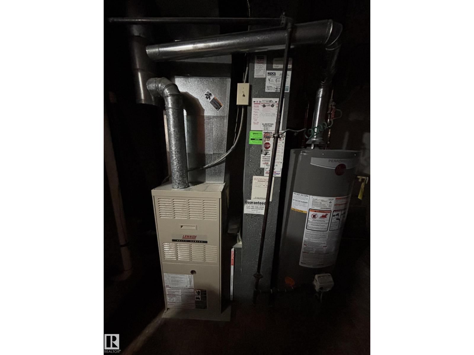 9223 172 AV NW - 15