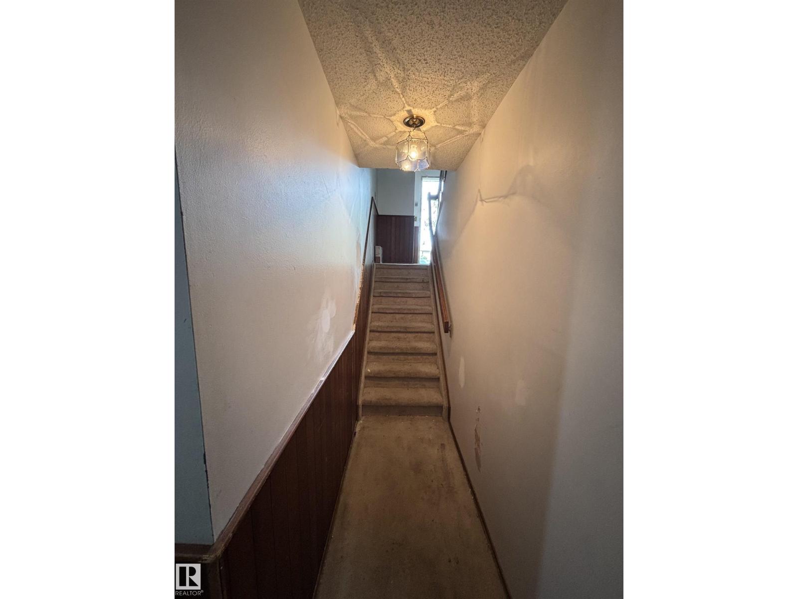9223 172 AV NW - 25