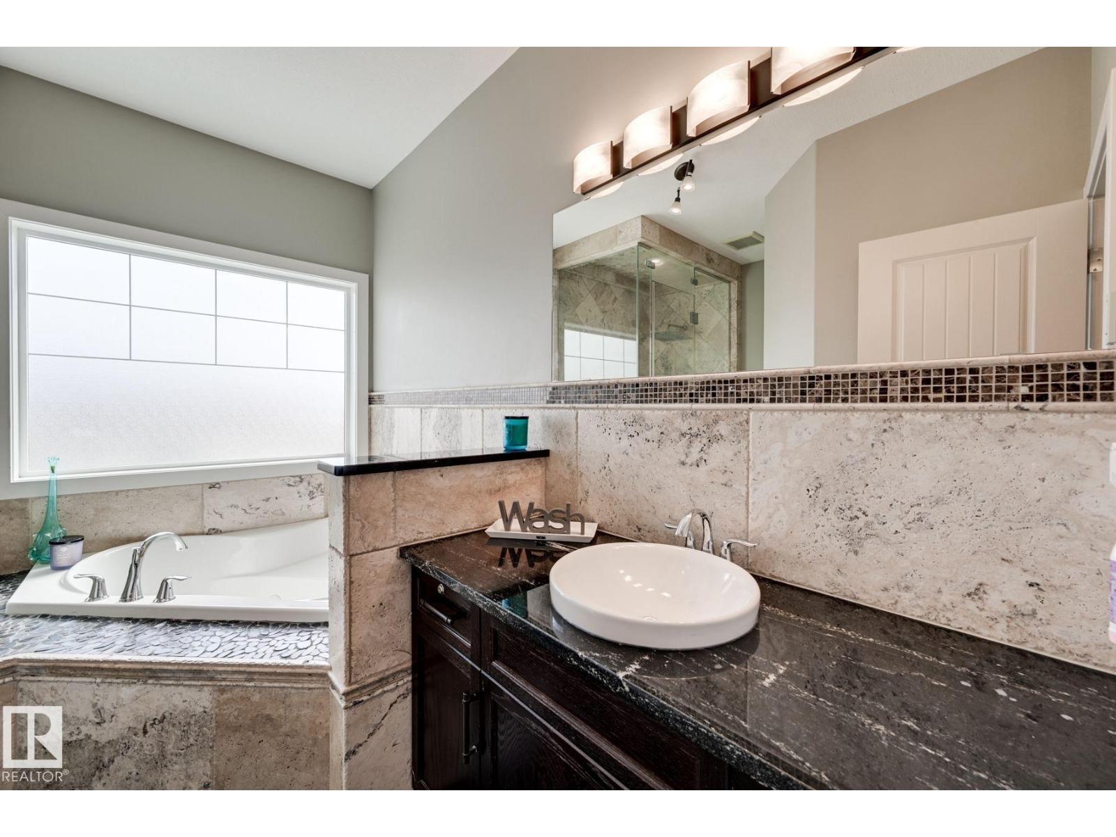 876 HODGINS RD NW - 42