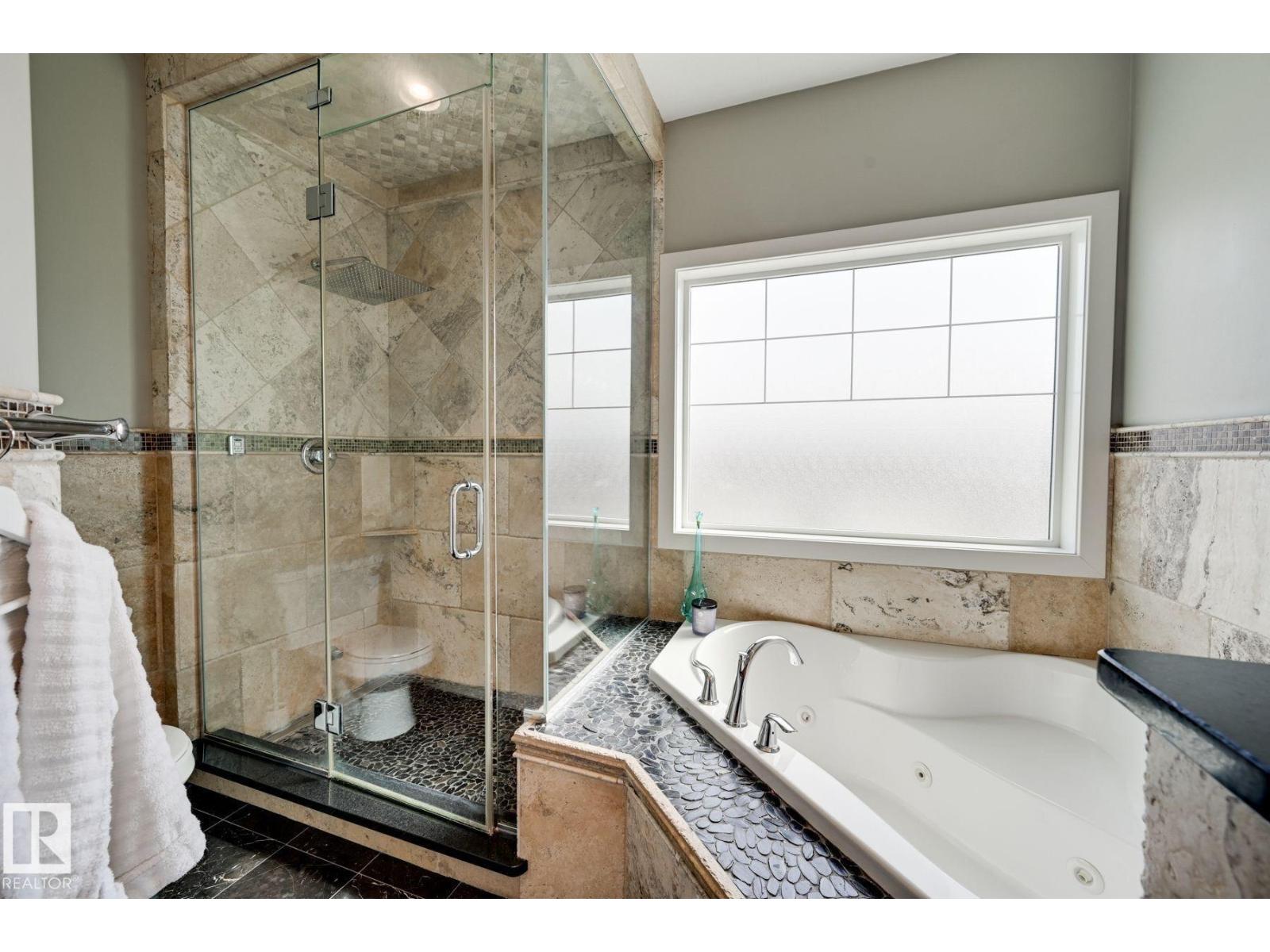 876 HODGINS RD NW - 44