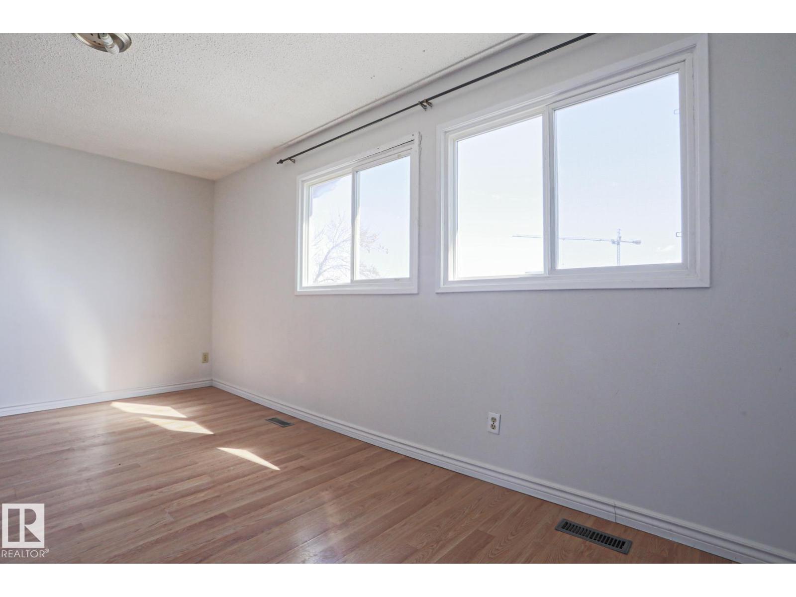13818 114 ST NW - 33