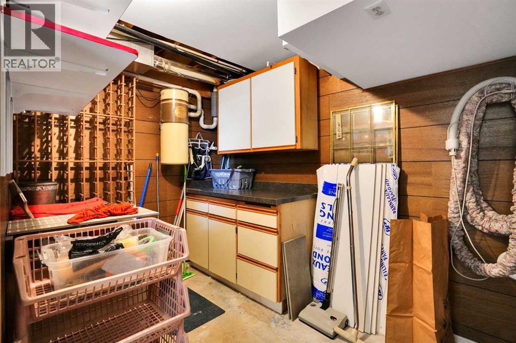 5748 Dalmead Crescent NW - Image 41