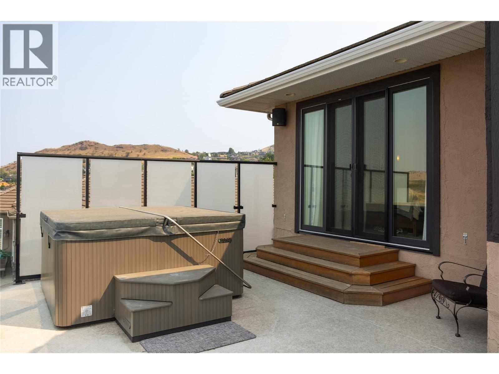10 Bayview Heights - Image 28