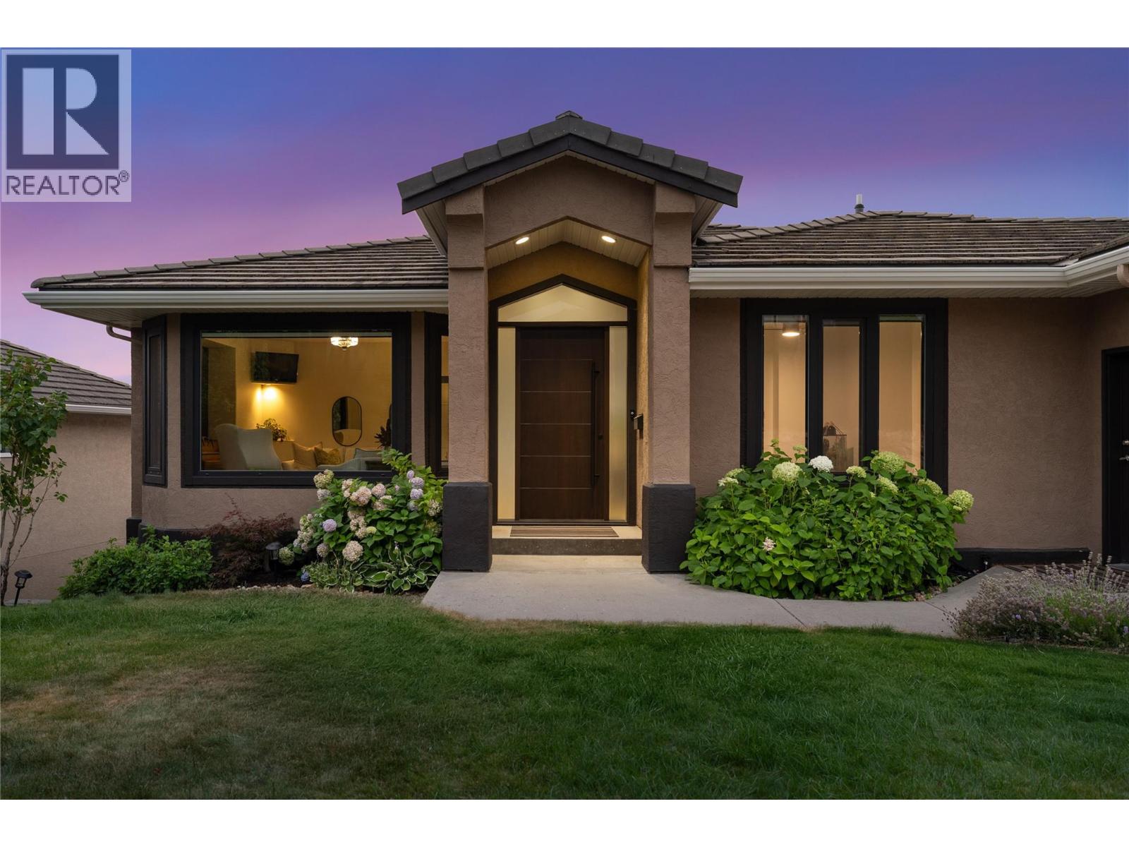 10 Bayview Heights - 71