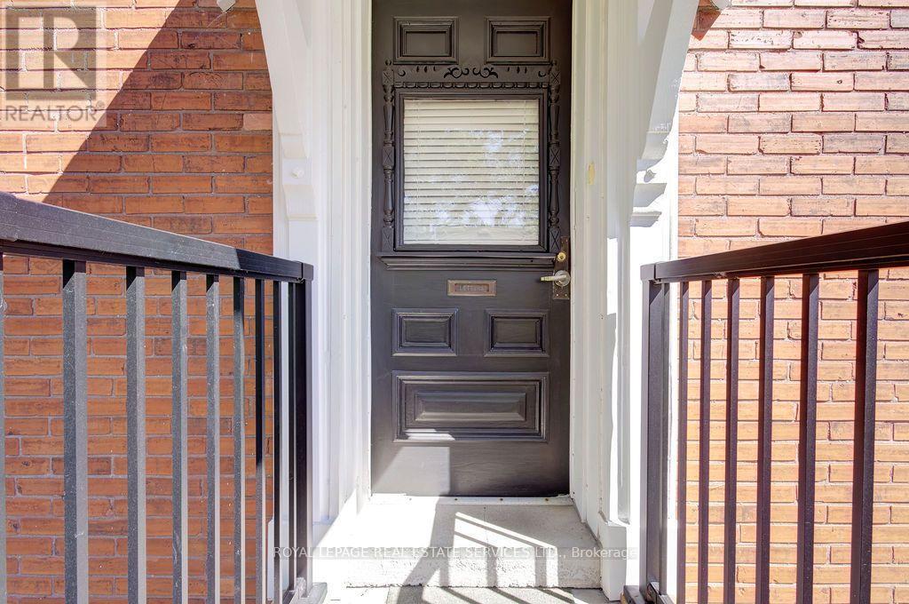120 HIBERNIA STREET - 6