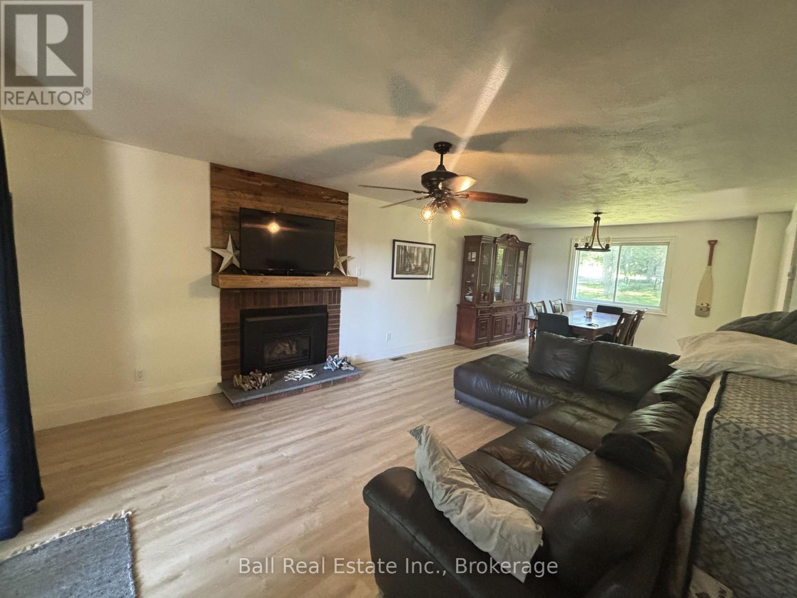 24 MAPLE RIDGE DRIVE - Image 21