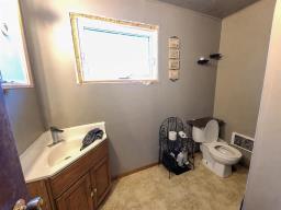 14 Lakeview Road, Matheson Island, MB R0C2A0 Photo 29