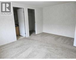 218 Oak Wood Drive Nw, Edmonton, AB T6P0A4 Photo 7