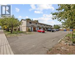 10 951 17th St, Courtenay, BC V9N7P8 Photo 38