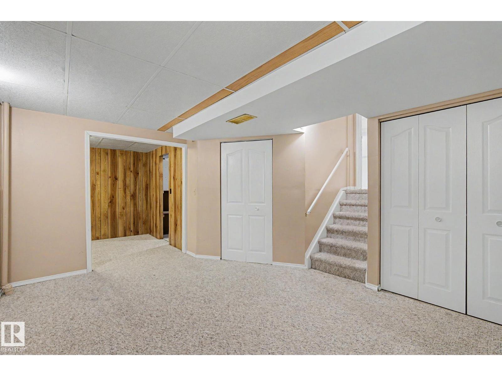 29 MATHIAS AV - Image 24