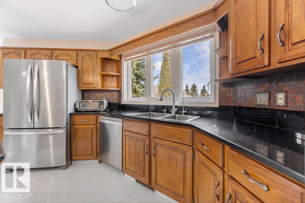 956 OGILVIE BV NW - 26