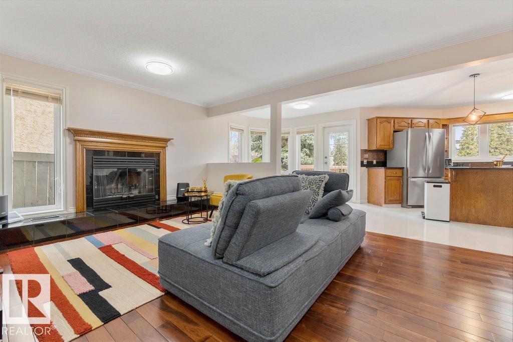 956 OGILVIE BV NW - Image 29