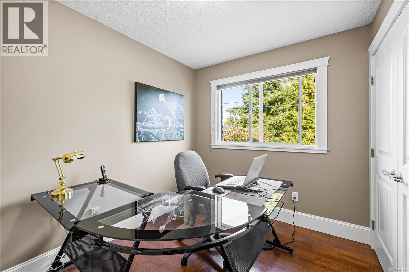 823 Glenhale Cres - 18