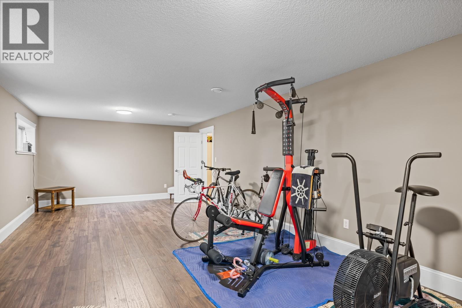 823 Glenhale Cres - 38