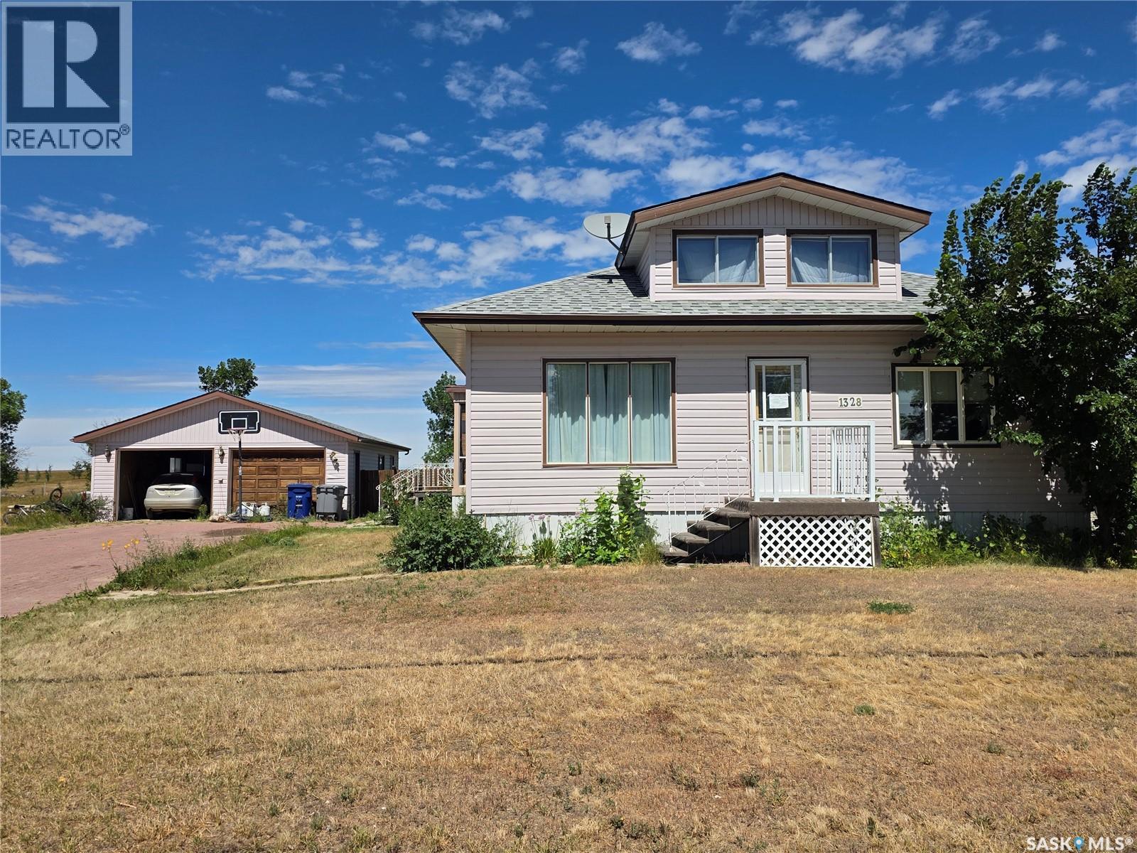 1328 Herbert AVENUE