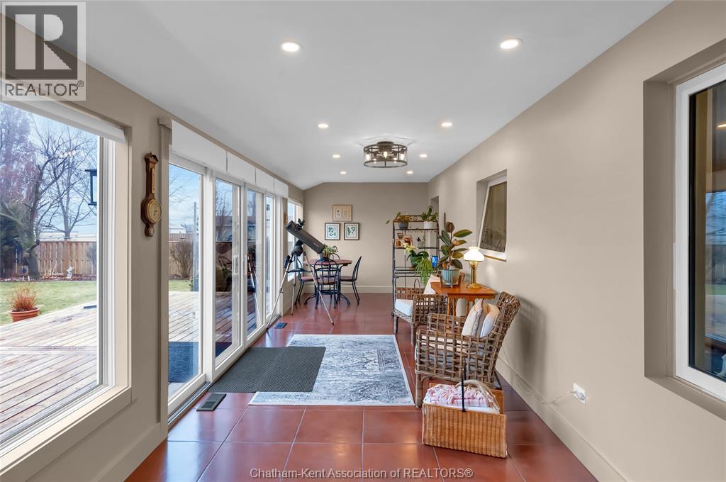 19 Campbell STREET - 15