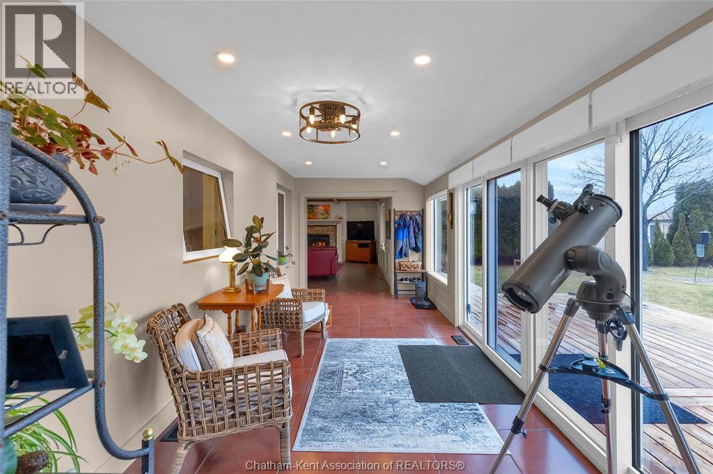 19 Campbell STREET - 16