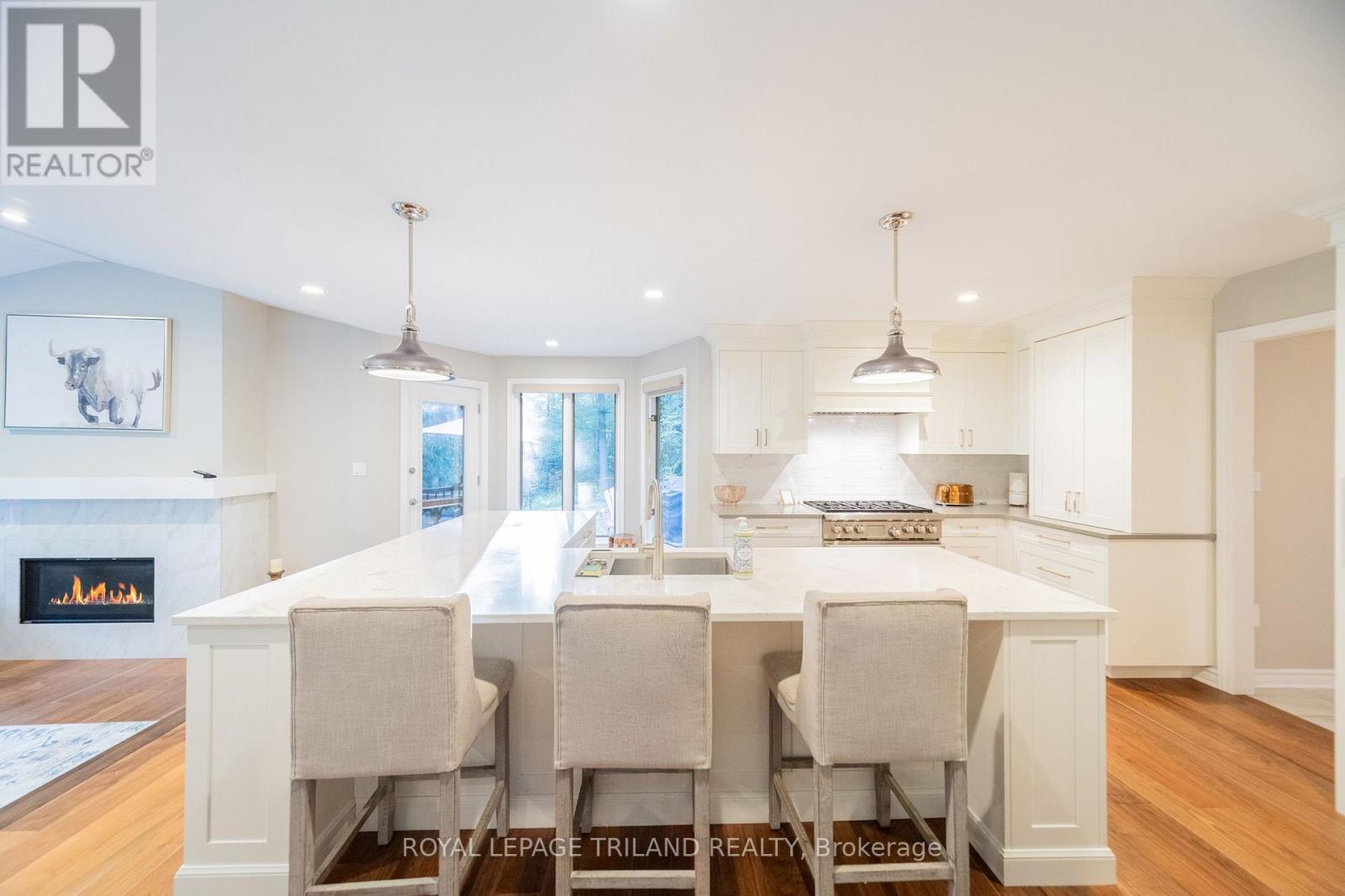 10498 PINETREE DRIVE - Image 18