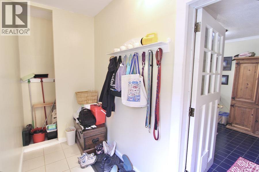30 BAYVIEW DRIVE - 11