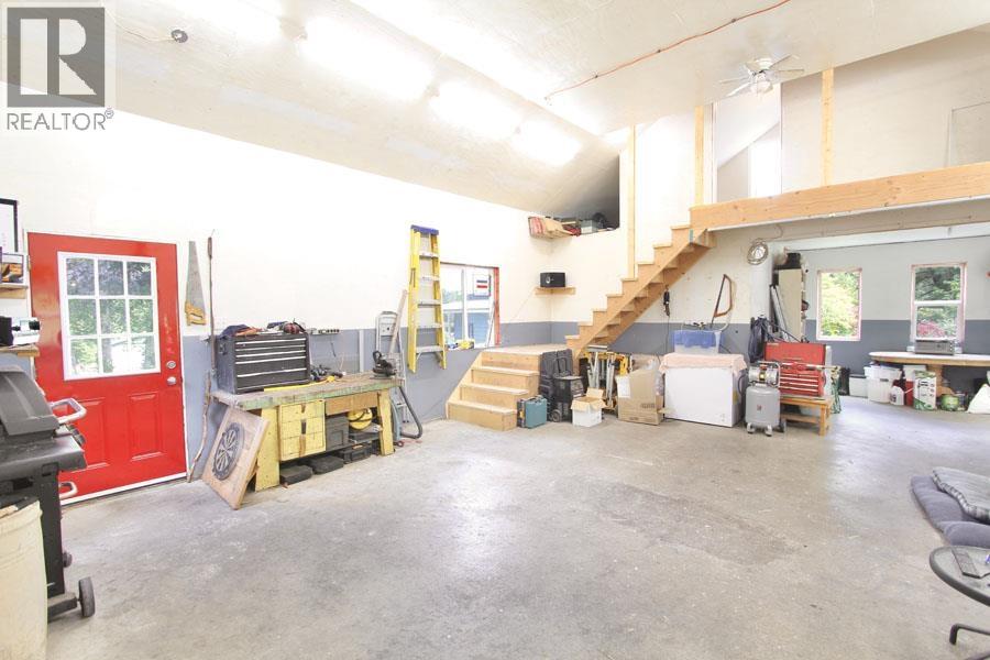 30 BAYVIEW DRIVE - Image 24