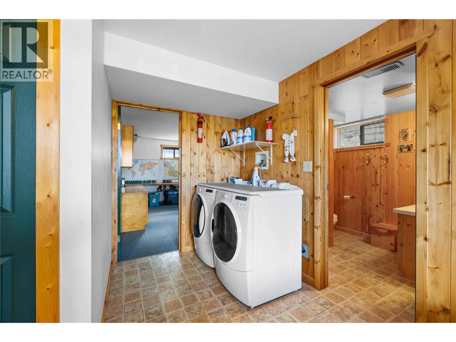 2033 Smith Road - 27