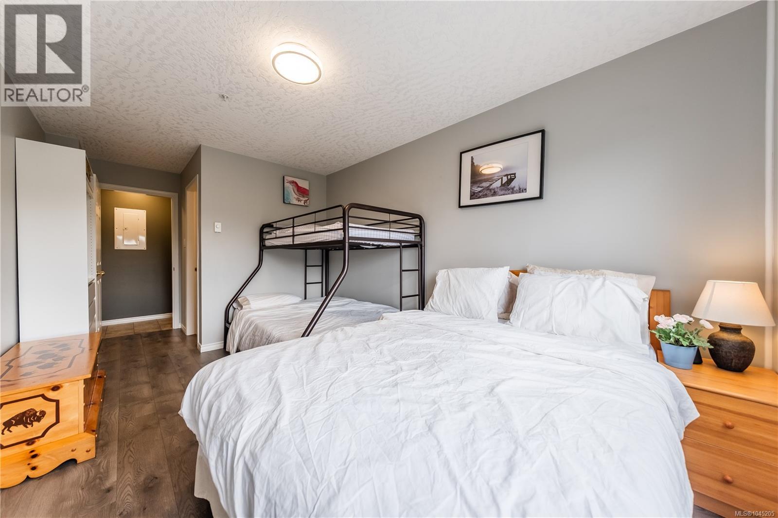 #110 1201 Henry Rd - Image 36