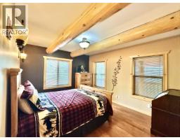 Bedroom 5 - 1180 Cranberry Lake Road, Valemount, BC V0E2Z0 Photo 9