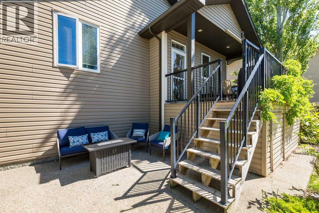 8 Riverton Crescent West - Photo 26