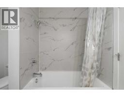 424 Penbrooke Crescent Se, Calgary, AB T2A3T7 Photo 19