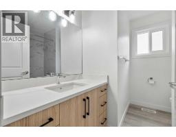 424 Penbrooke Crescent Se, Calgary, AB T2A3T7 Photo 17
