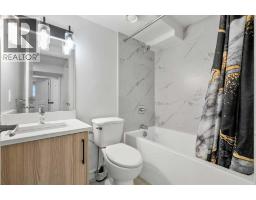 424 Penbrooke Crescent Se, Calgary, AB T2A3T7 Photo 25
