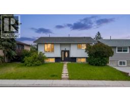 424 Penbrooke Crescent Se, Calgary, AB T2A3T7 Photo 48