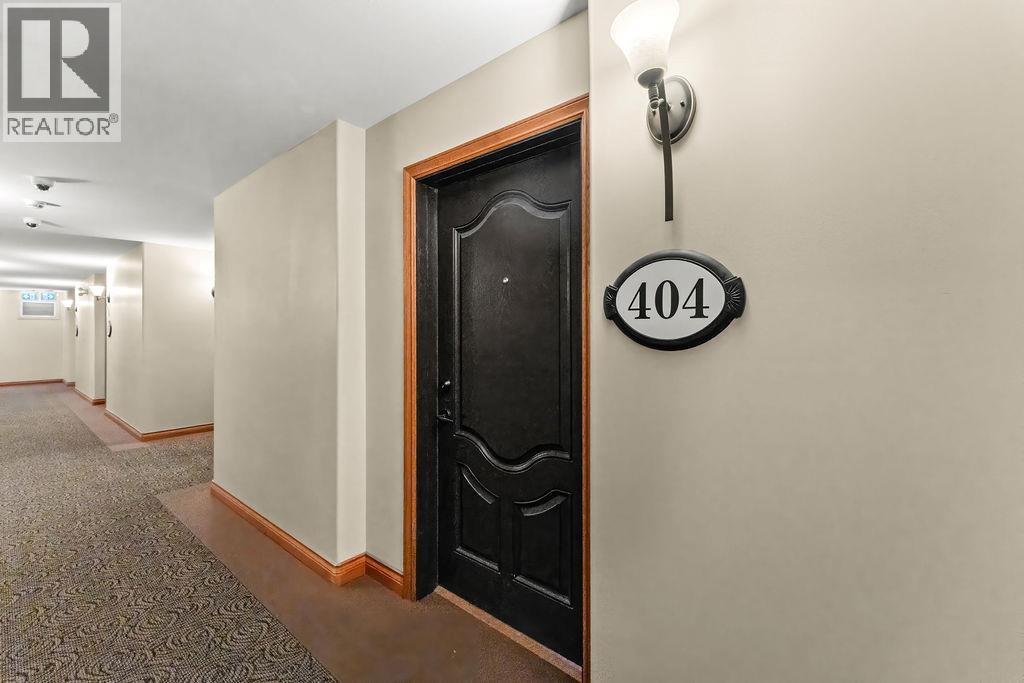 #404 765 MCGILL Road - 24