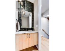 Bedroom - 540 Lawthorn Way, Airdrie, AB T4A3N9 Photo 12