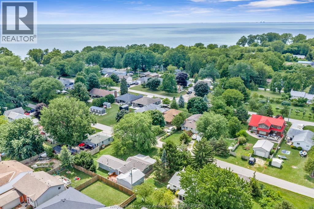 134 WINDSOR AVENUE - 8