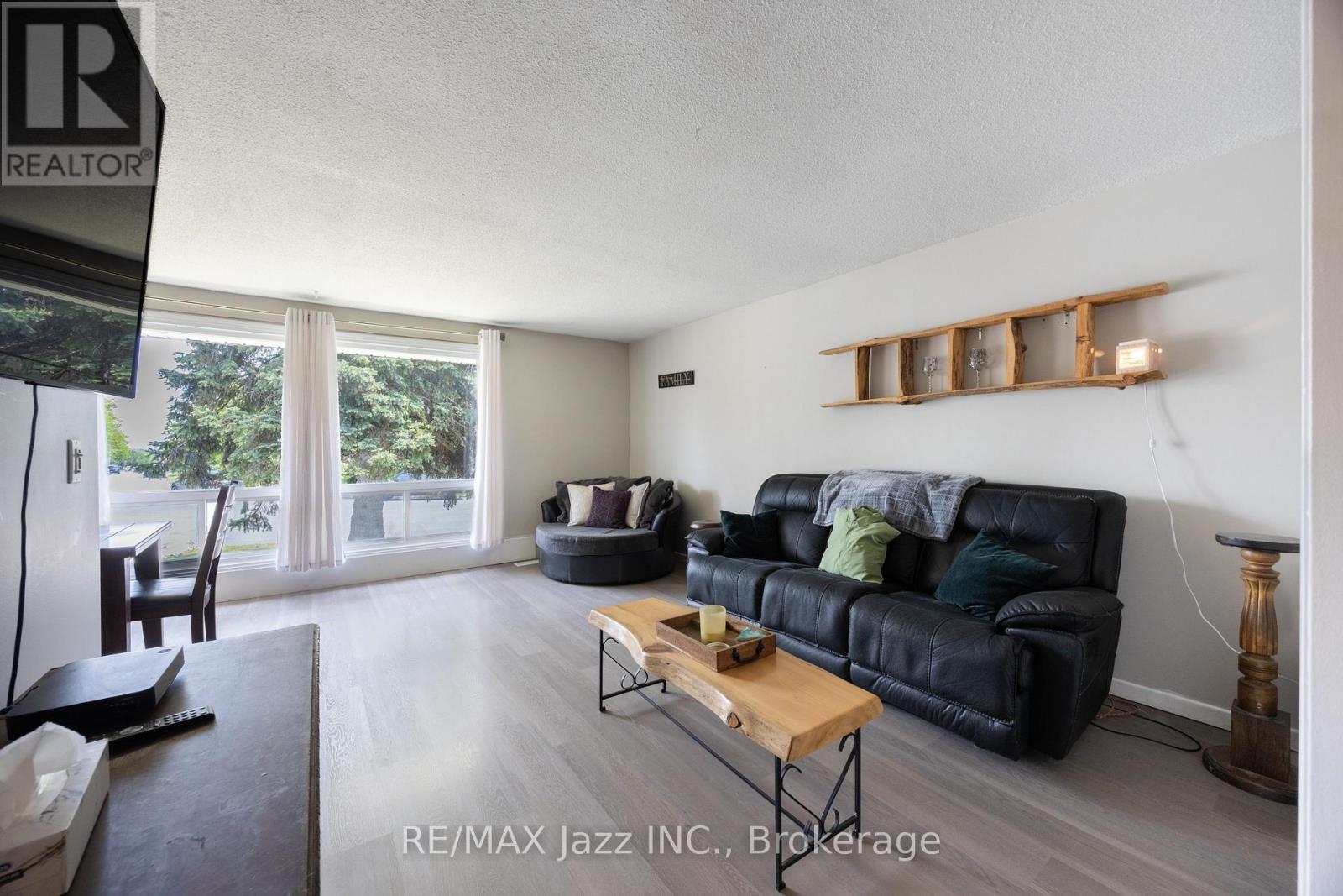 62 CROSSLEY DRIVE - Image 13