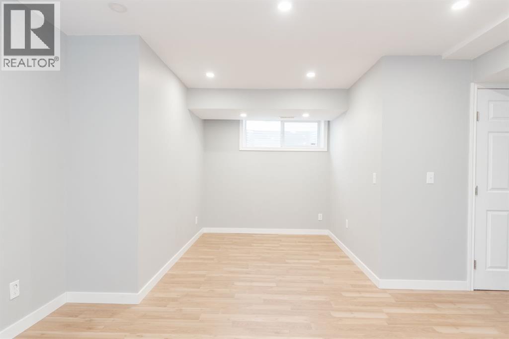 124 Fox Crescent - Image 35